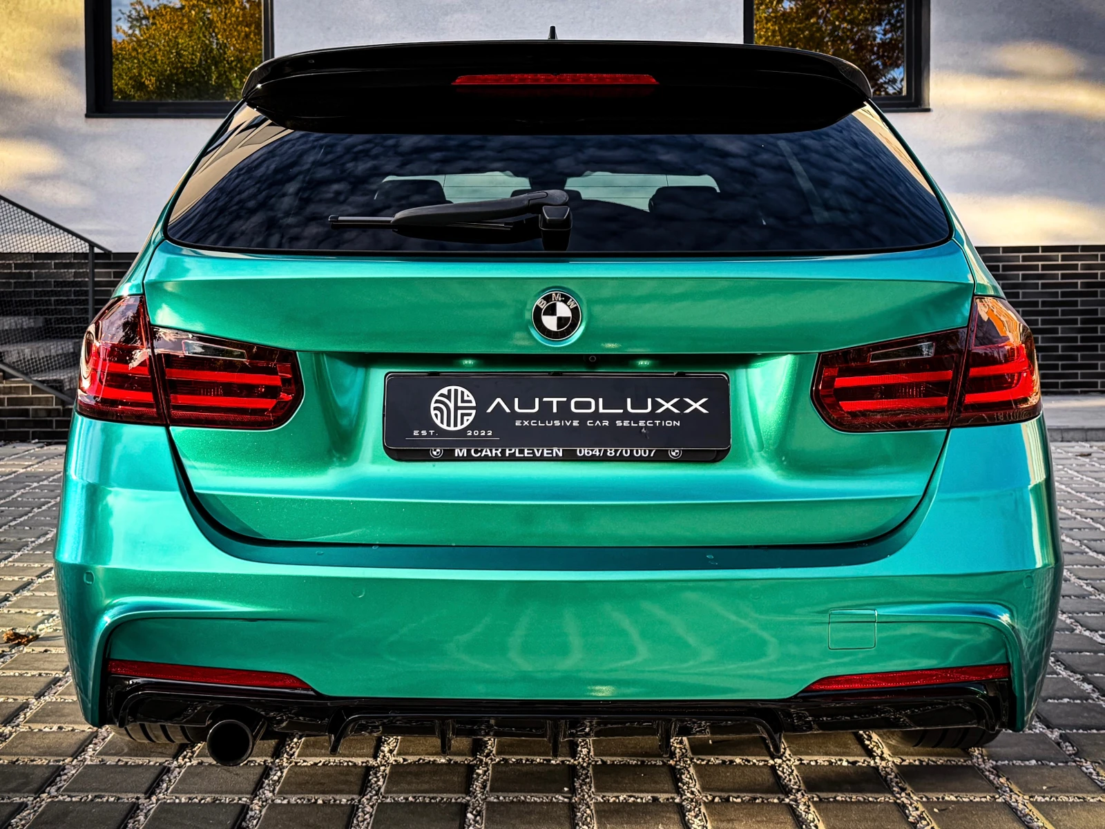 BMW 320 d/M PERFORMANCE/M4 GREEN/CARBON/CAM/HUD/ASSISTANCE | Mobile.bg   5