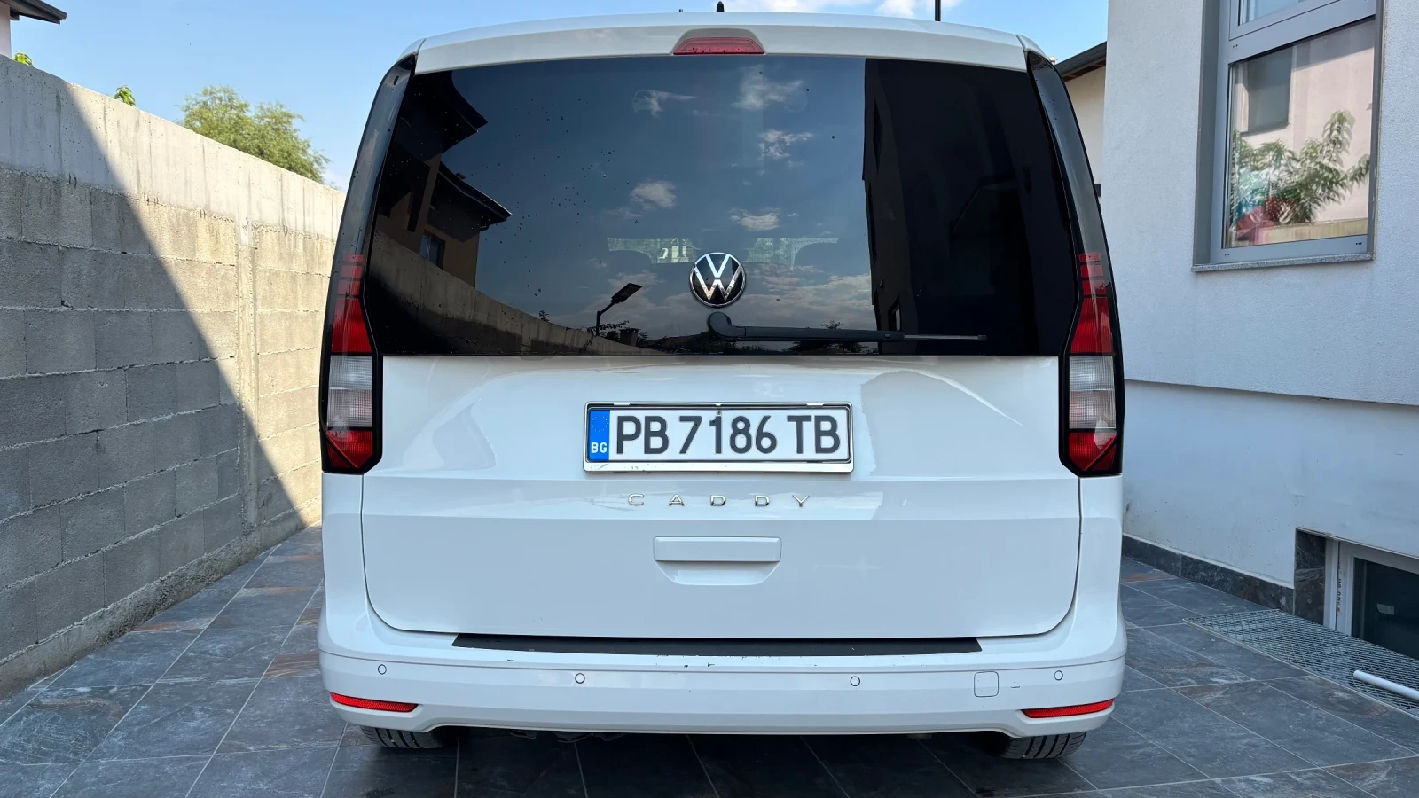 VW Caddy 2.0TDI. 35000 км - изображение 6