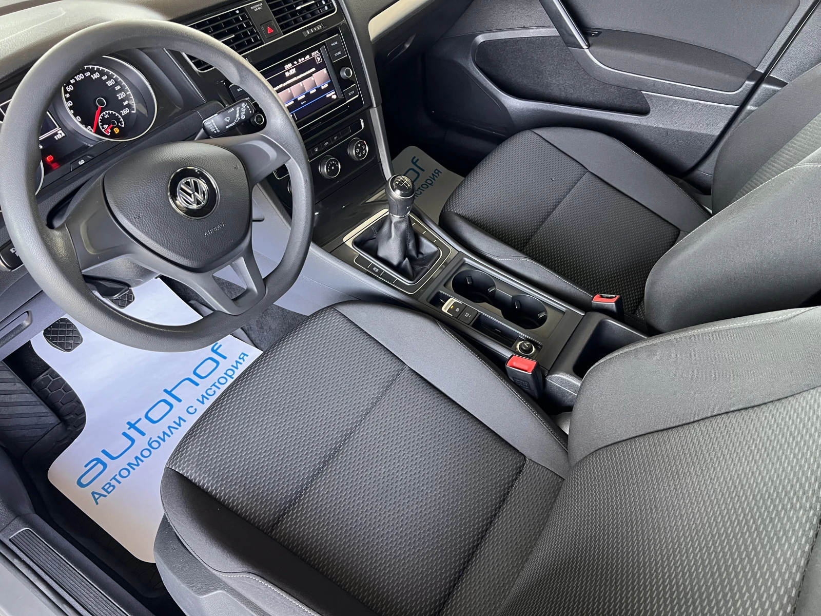 VW Golf TRENDLINE/1.6TDI/116k.c./5МТ/N1 - изображение 7