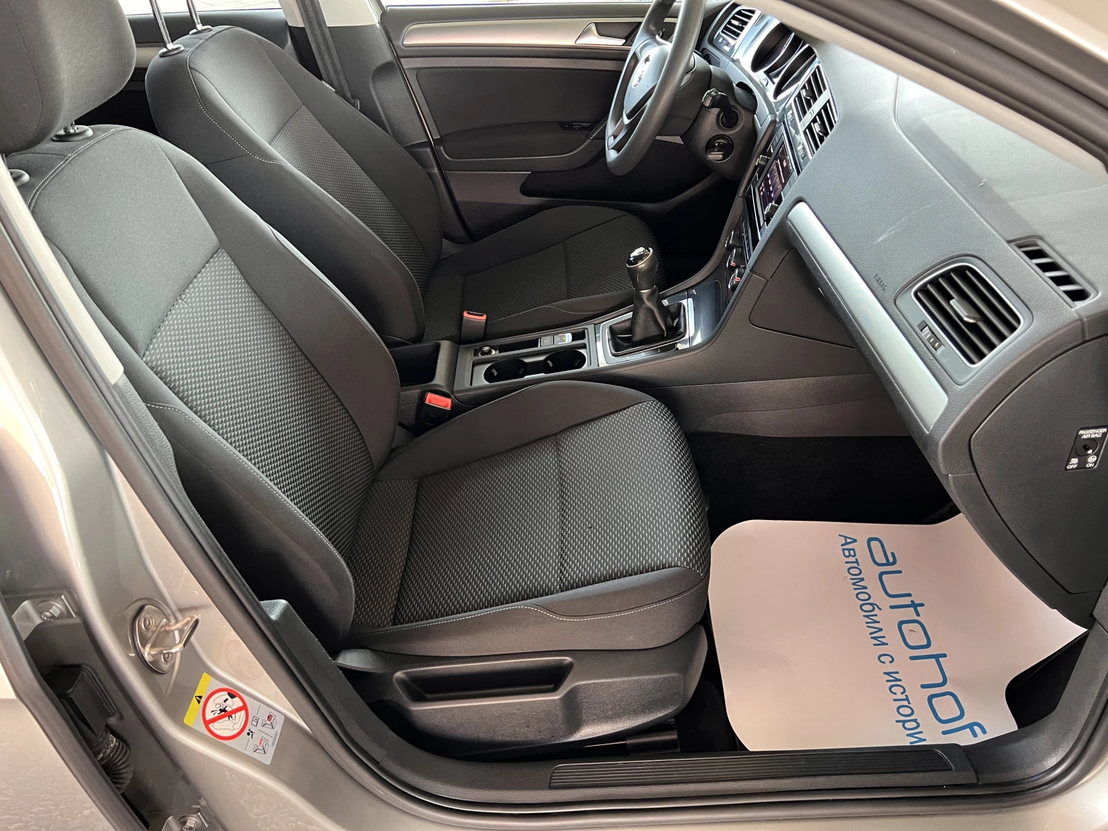 VW Golf TRENDLINE/1.6TDI/116k.c./5МТ/N1 - изображение 9