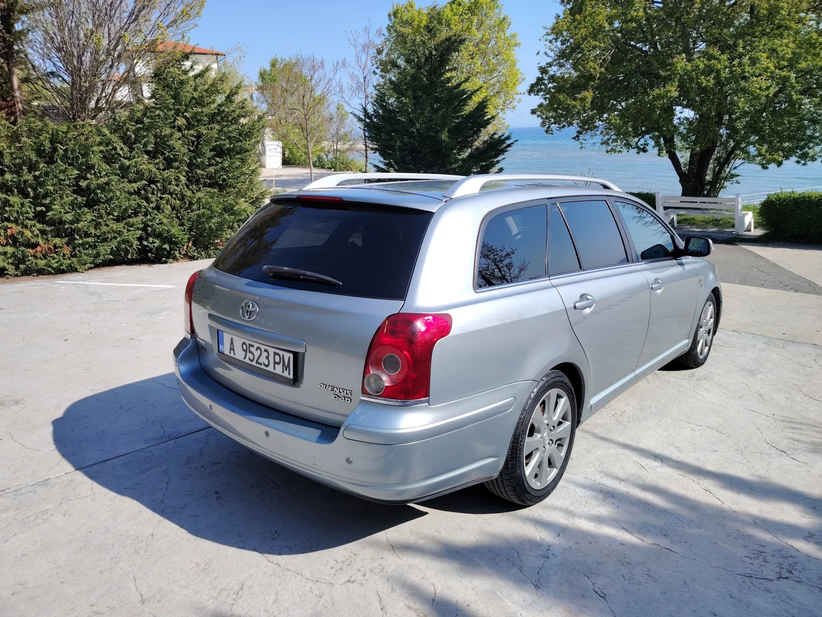 Toyota Avensis  - изображение 5
