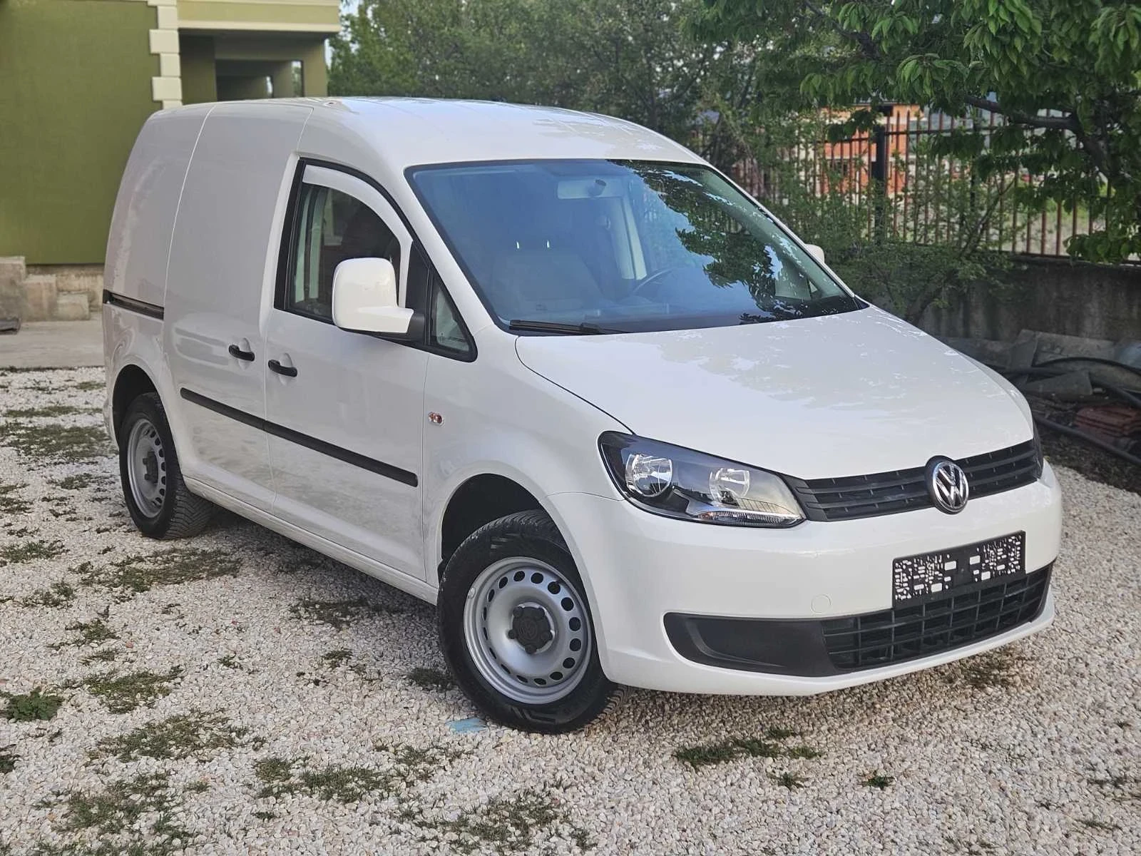 VW Caddy 1.6   | Mobile.bg   1