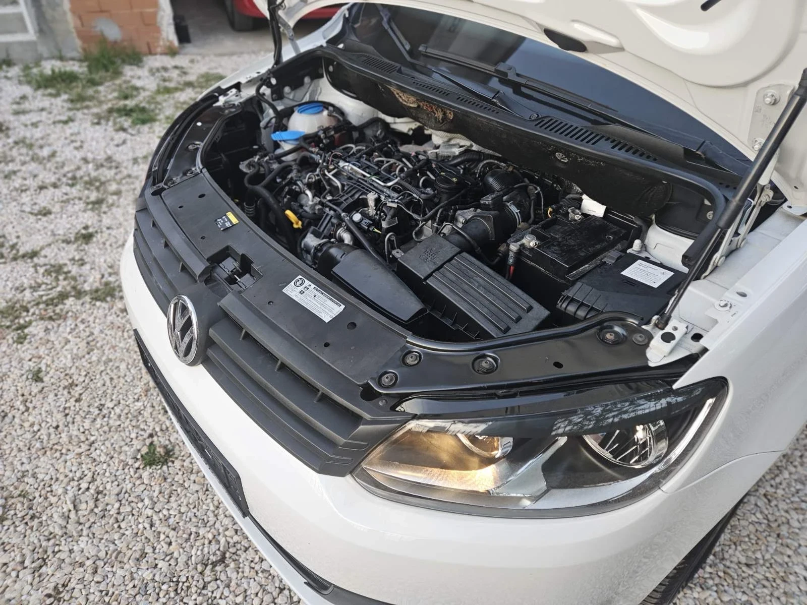 VW Caddy 1.6   | Mobile.bg   17