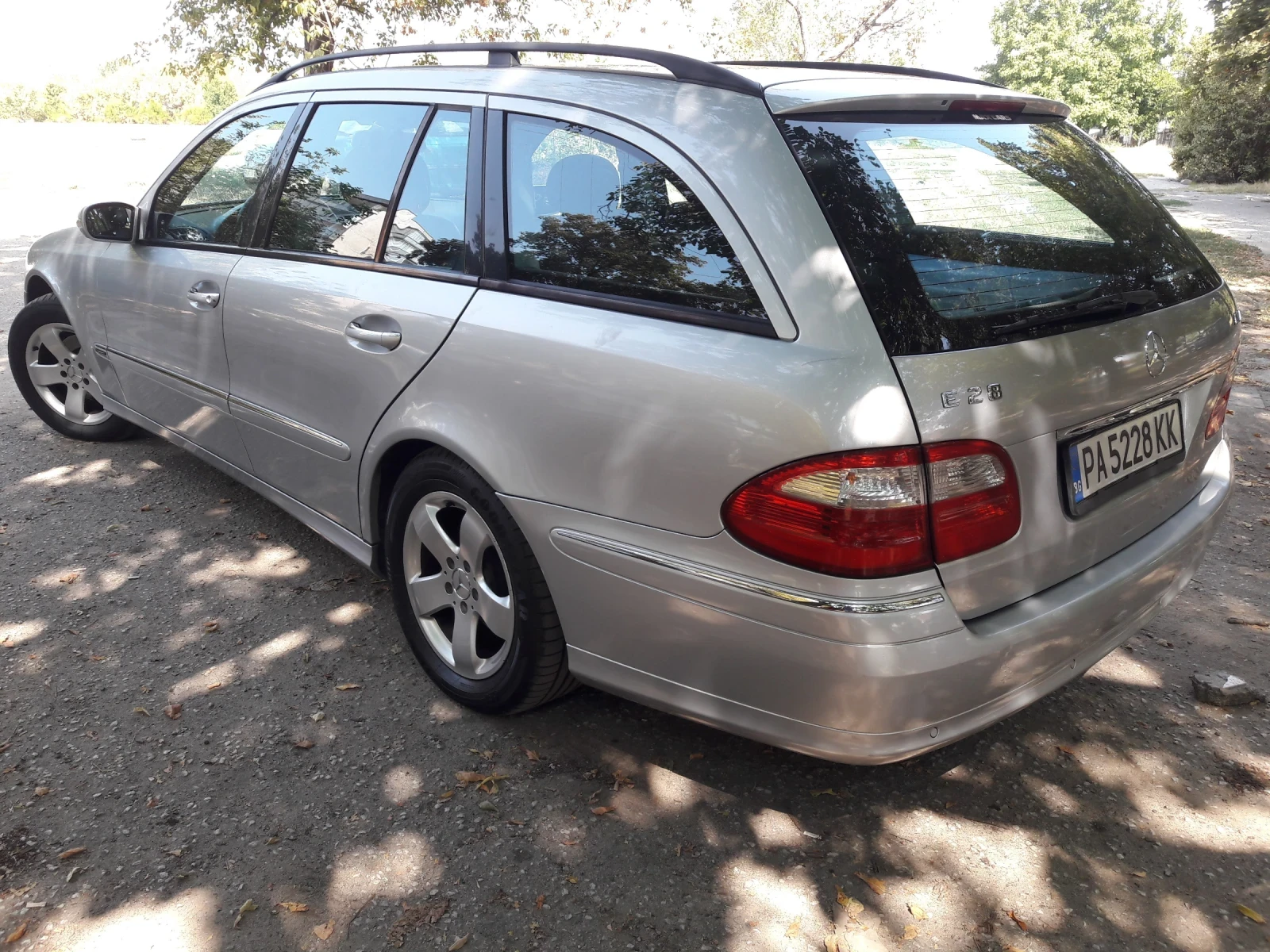 Mercedes-Benz E 280 Авангард - изображение 7