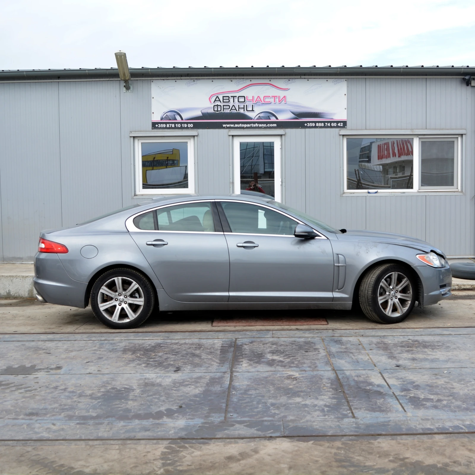 Jaguar Xf 3.0 D - изображение 2