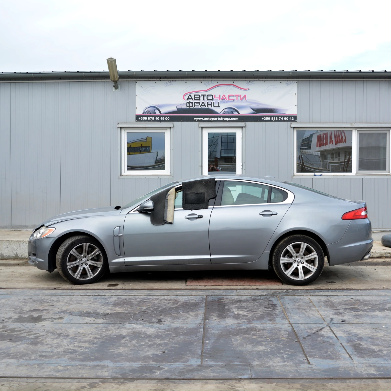 Jaguar Xf 3.0 D - изображение 3