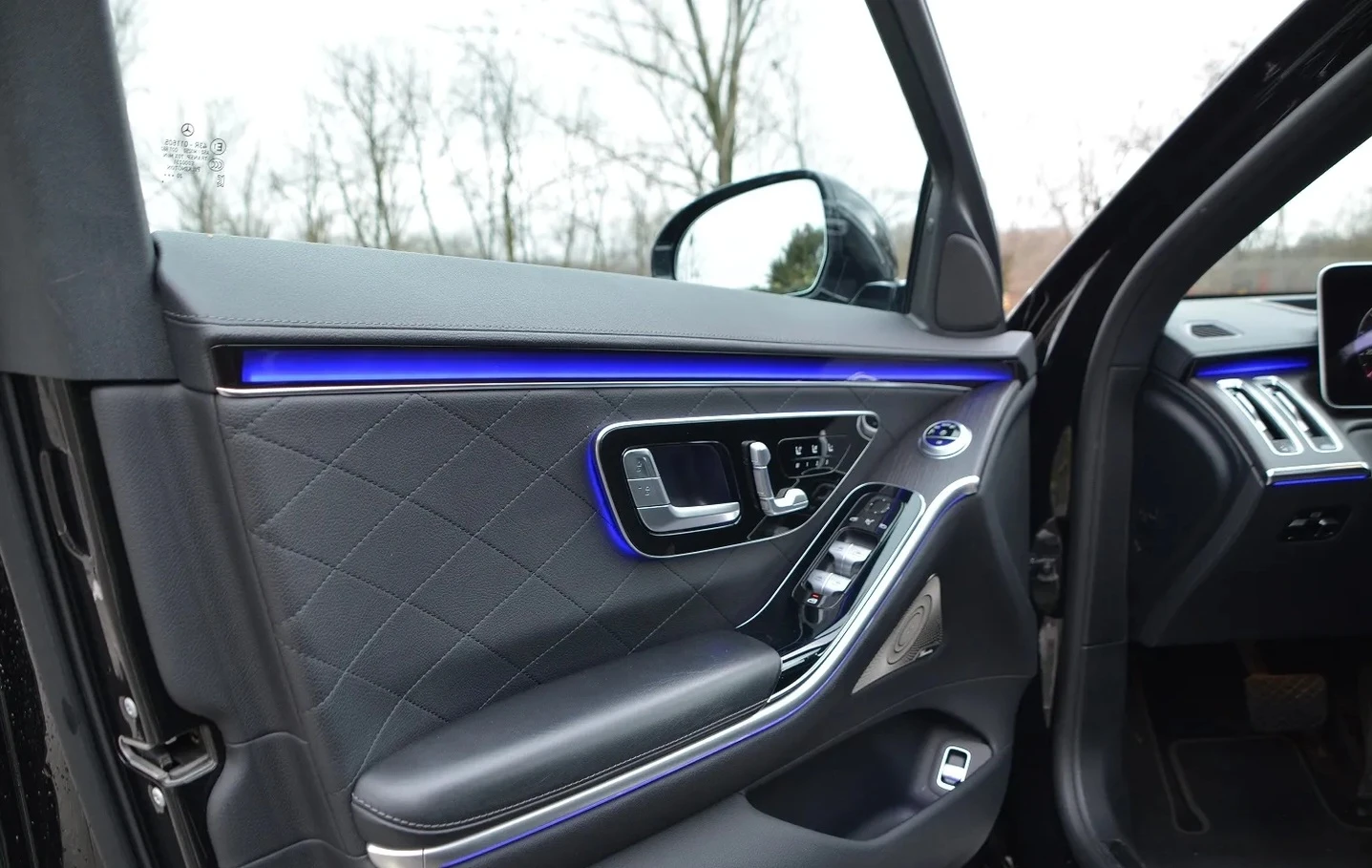 Mercedes-Benz S 400 d 4MATIC Sedan, снимка 5 - Автомобили и джипове - 53815446