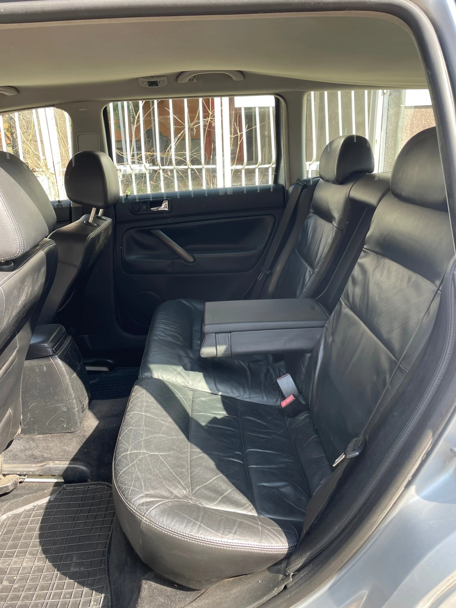 VW Passat 5.5 1.9TDI 131 к.с. 6 ск., снимка 7 - Автомобили и джипове - 53858719