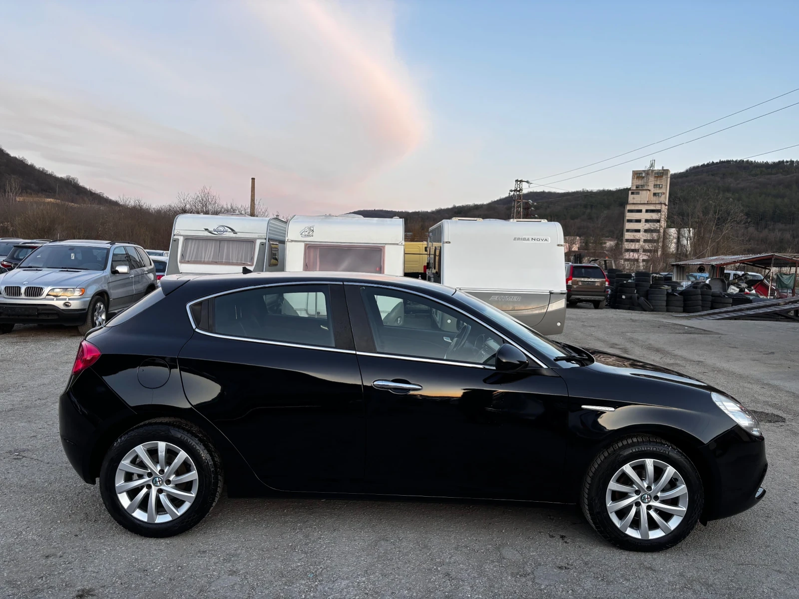 Alfa Romeo Giulietta 1.6 M-JET НОВ ВНОС/ЛЕТИ ДЖ, снимка 2 - Автомобили и джипове - 53894545