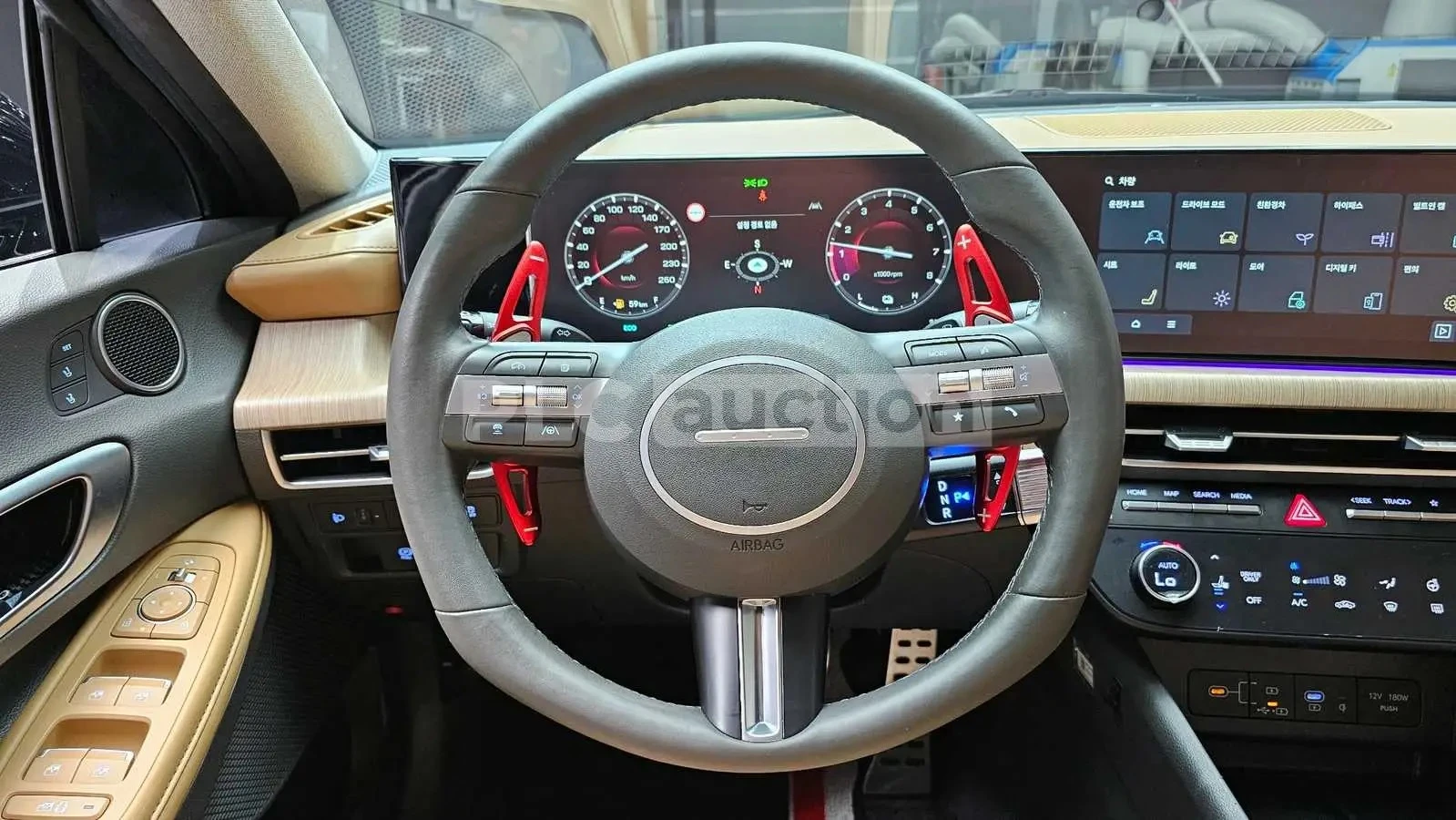 Hyundai Sonata 2.0 L HYBRID, снимка 6 - Автомобили и джипове - 53913936