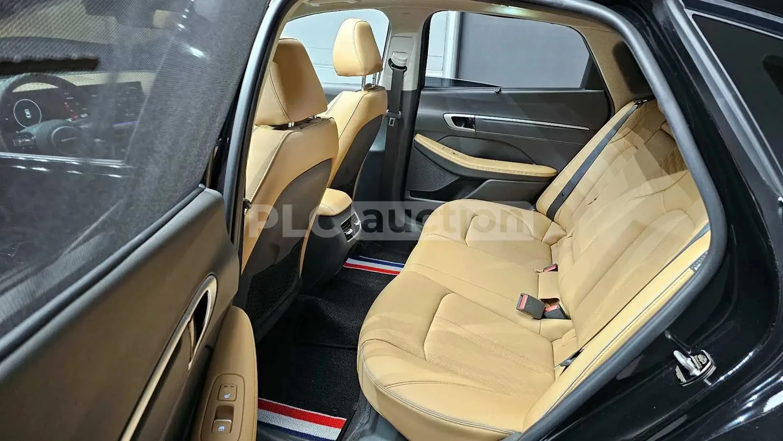 Hyundai Sonata 2.0 L HYBRID, снимка 11 - Автомобили и джипове - 53913936