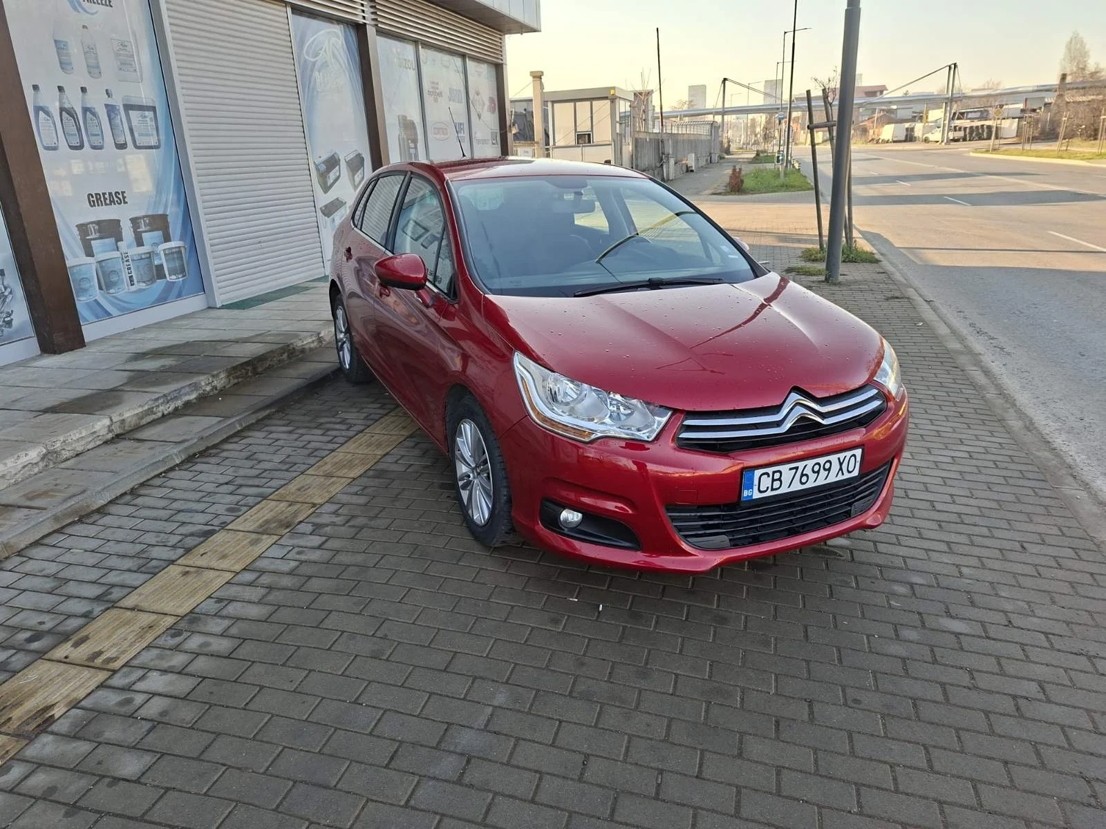 Citroen C4, снимка 7 - Автомобили и джипове - 53975523