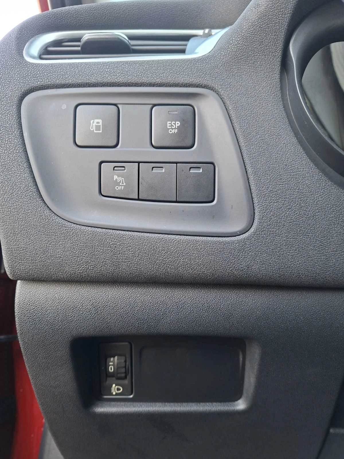 Citroen C4, снимка 8 - Автомобили и джипове - 53975523