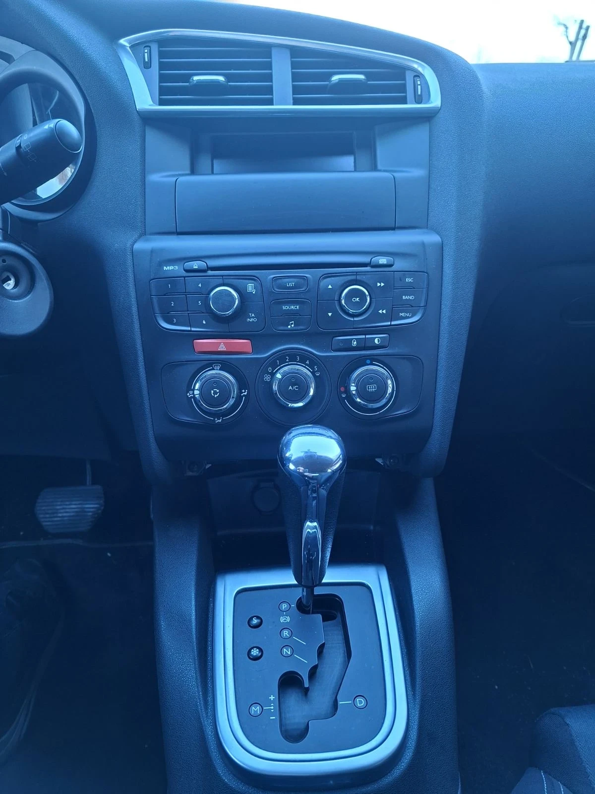 Citroen C4, снимка 10 - Автомобили и джипове - 53975523