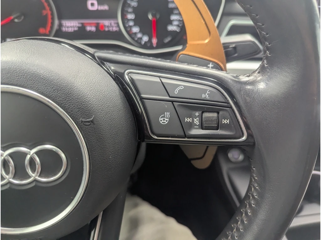 Audi A4 S-Line* Quattro* Premium* Шибидах* 360* Carplay, снимка 11 - Автомобили и джипове - 54215080