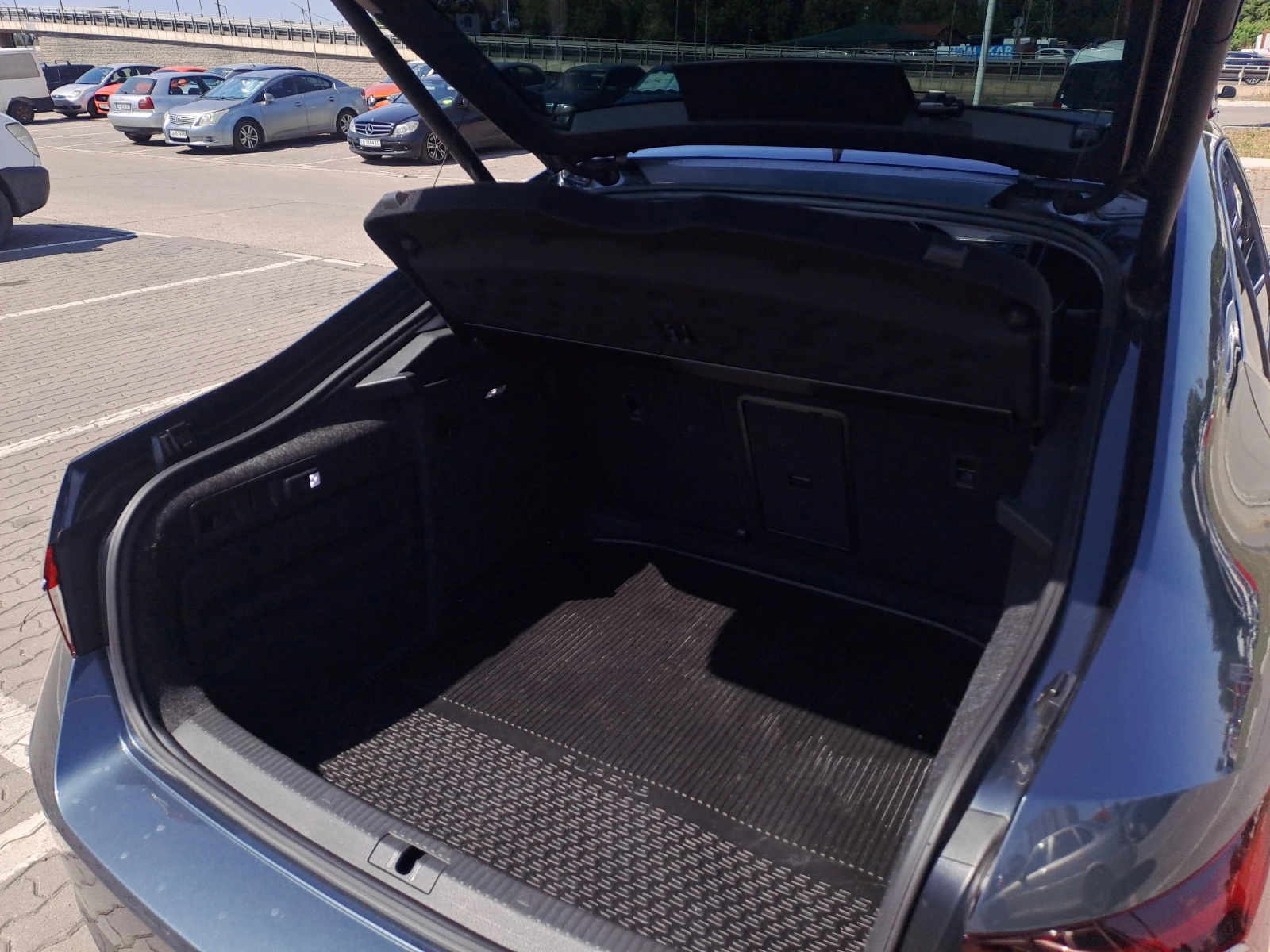 Skoda Superb, снимка 15 - Автомобили и джипове - 55316143