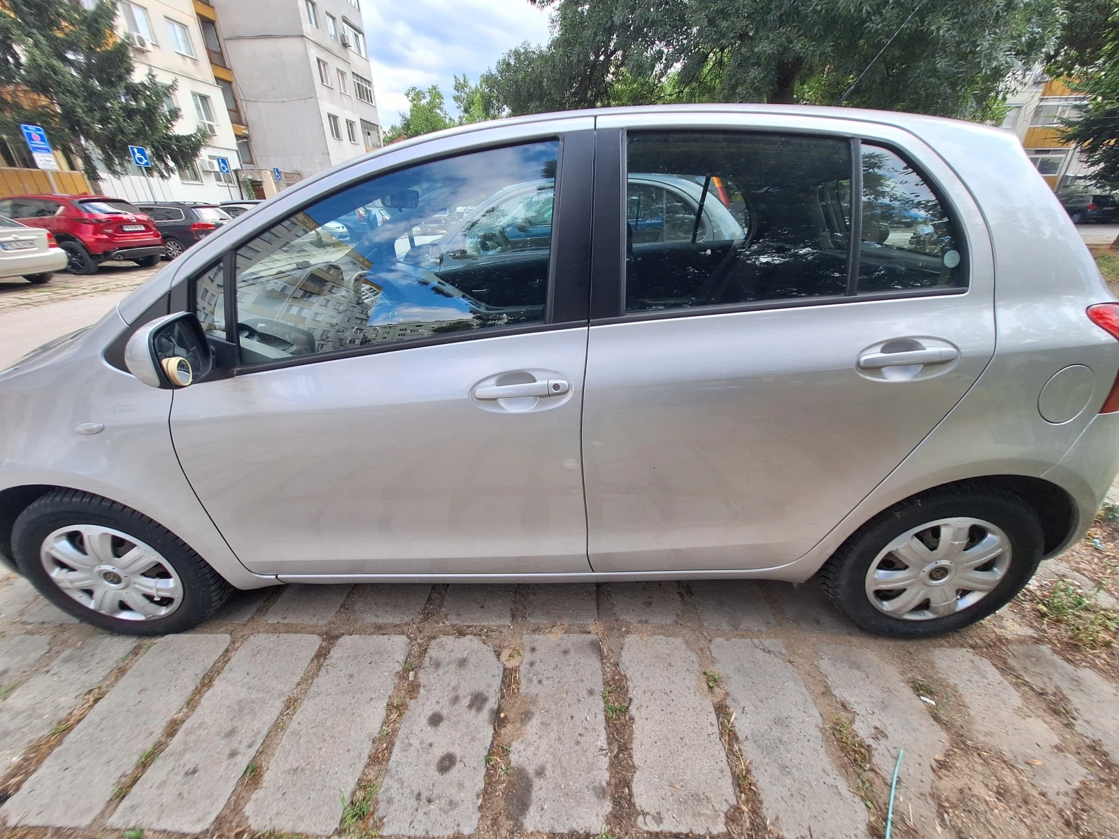 Toyota Yaris, снимка 8 - Автомобили и джипове - 55266709