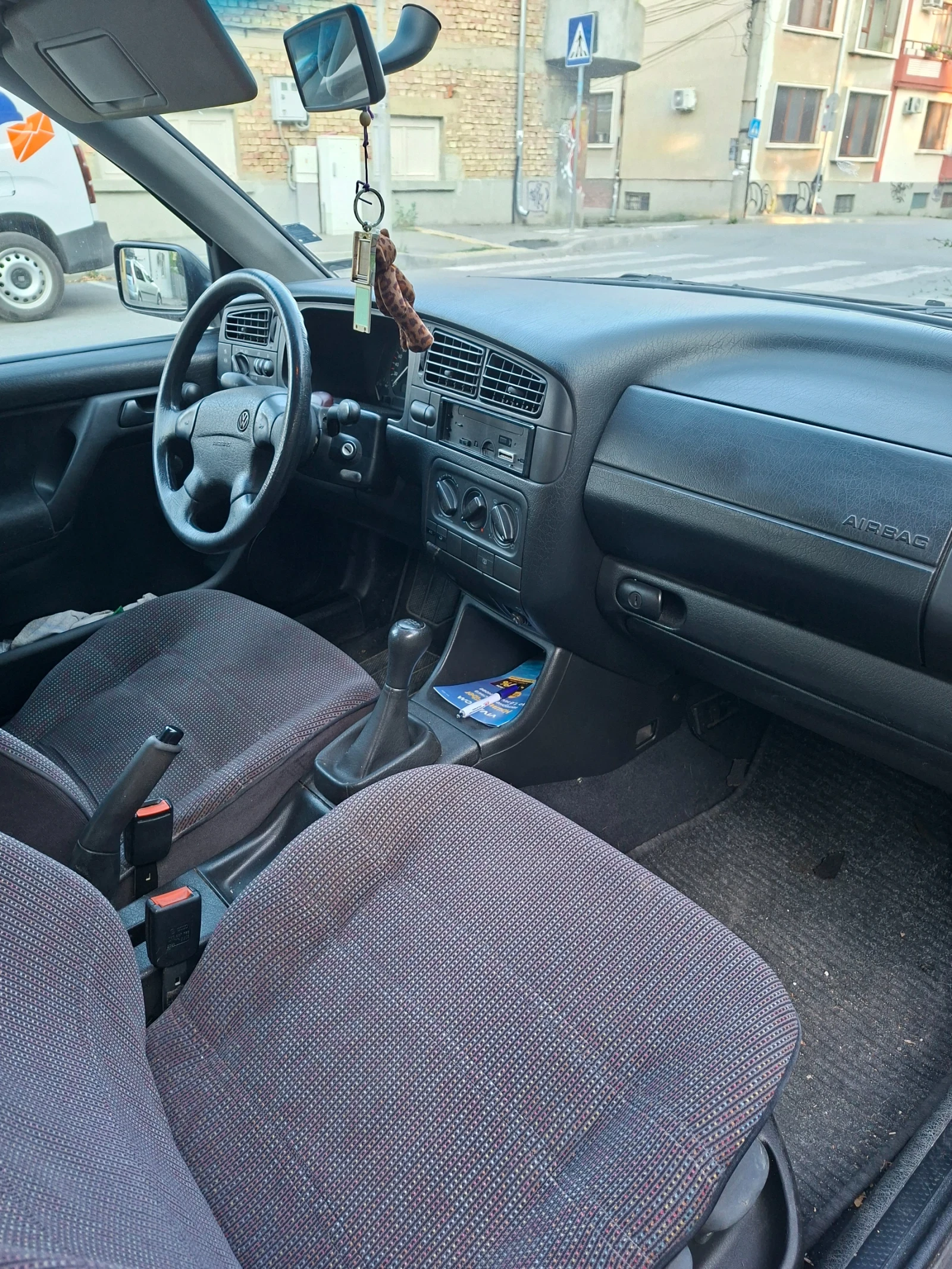 VW Golf, снимка 4 - Автомобили и джипове - 55371714