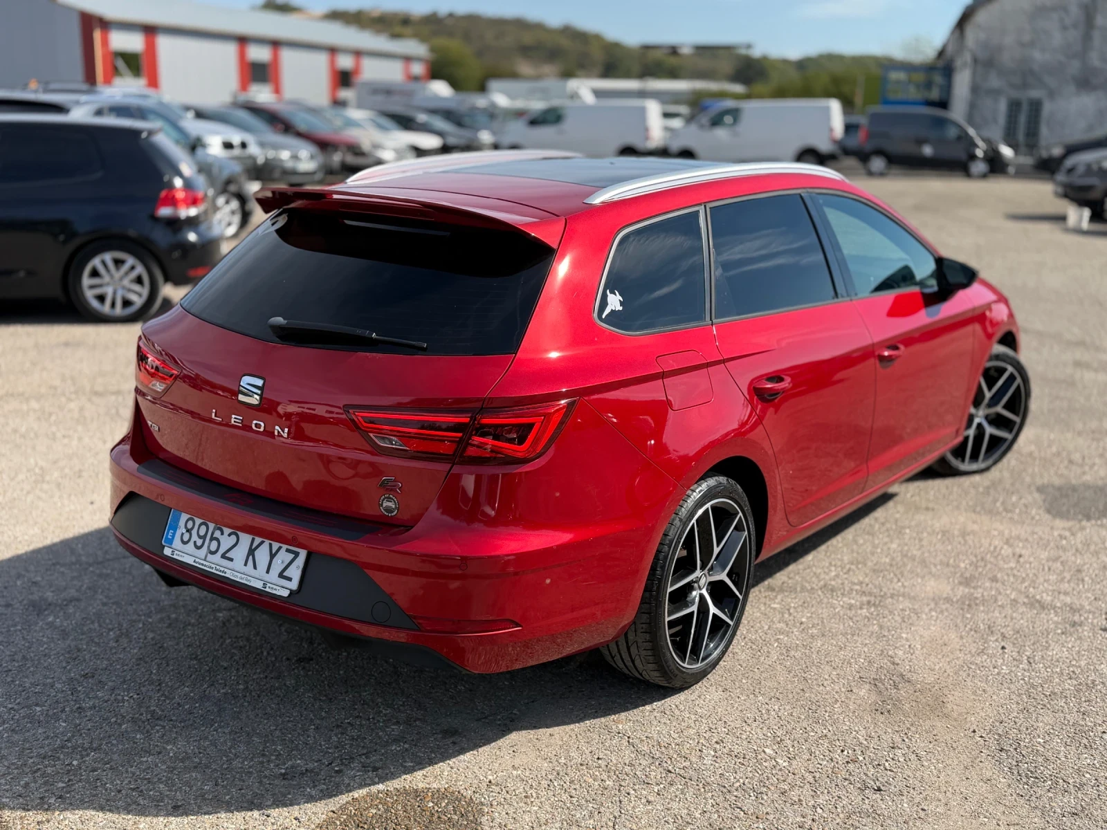 Seat Leon 1.5TGI FR, снимка 4 - Автомобили и джипове - 55545961