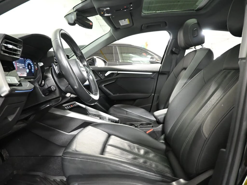 Audi A3 * QUATTRO * PANO * Автокредит * (Цена до България), снимка 11 - Автомобили и джипове - 55626616