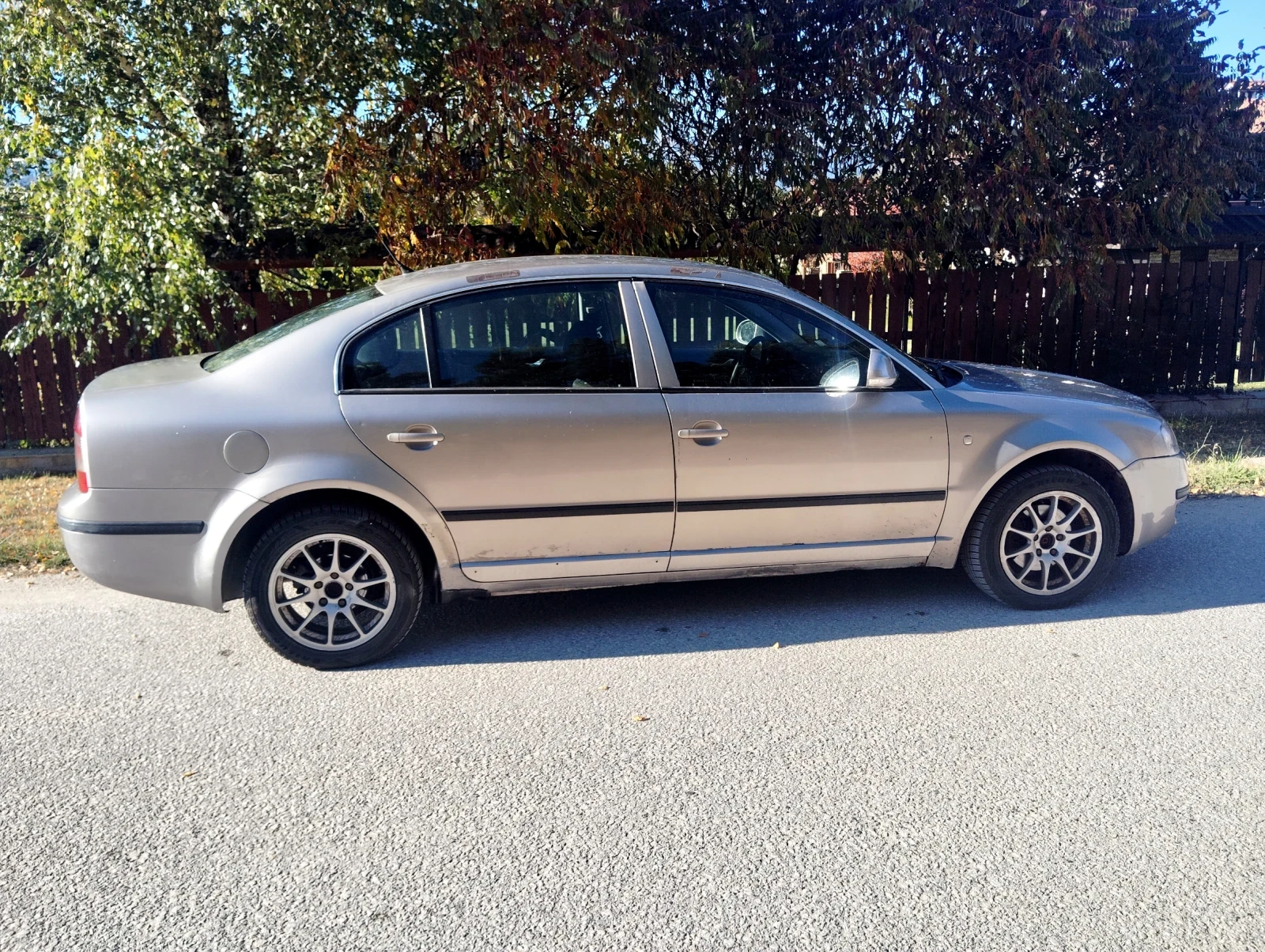 Skoda Superb 1.9 ��� 115 ���� | Mobile.bg � ����������� 6