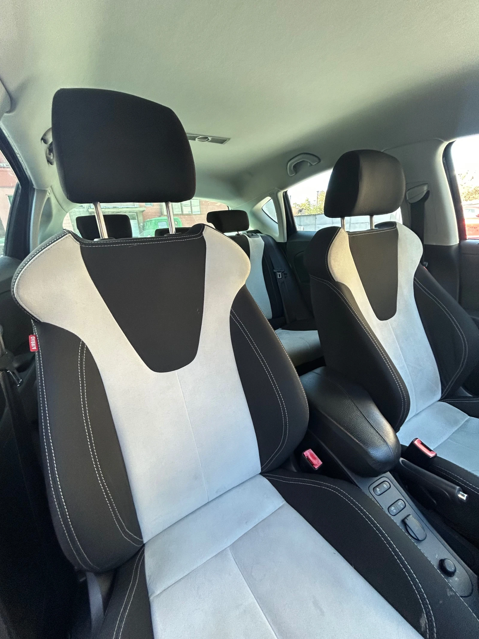 Seat Leon, снимка 7 - Автомобили и джипове - 56663059
