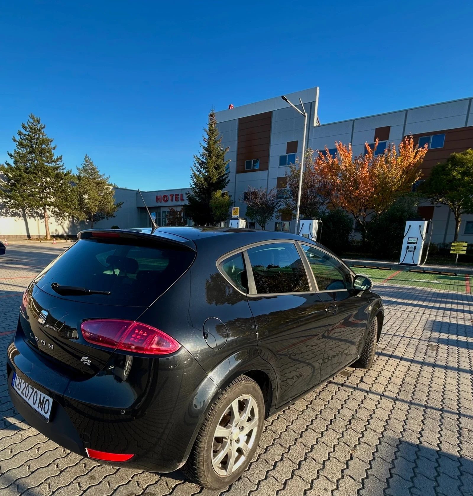 Seat Leon, снимка 5 - Автомобили и джипове - 56663059