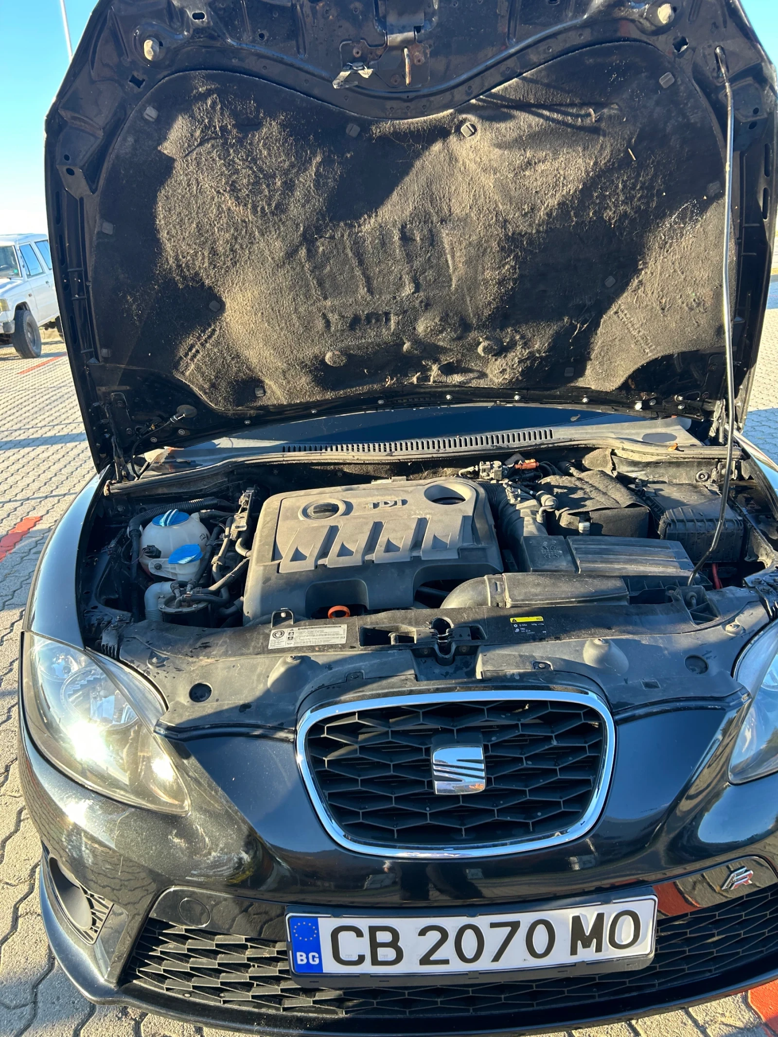 Seat Leon, снимка 2 - Автомобили и джипове - 56663059
