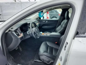 Volvo XC60 PLUS DARK THEME  CARFAX, снимка 4
