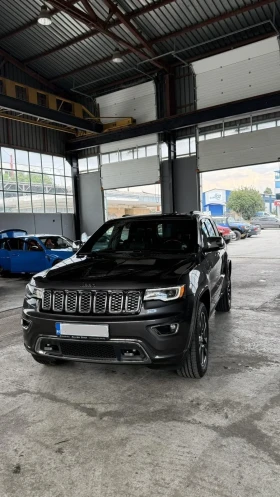 Jeep Grand cherokee Overland, снимка 2