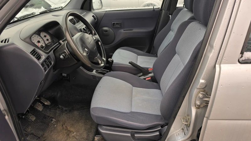 Daihatsu Terios 1.3 I, снимка 8 - Автомобили и джипове - 48637734