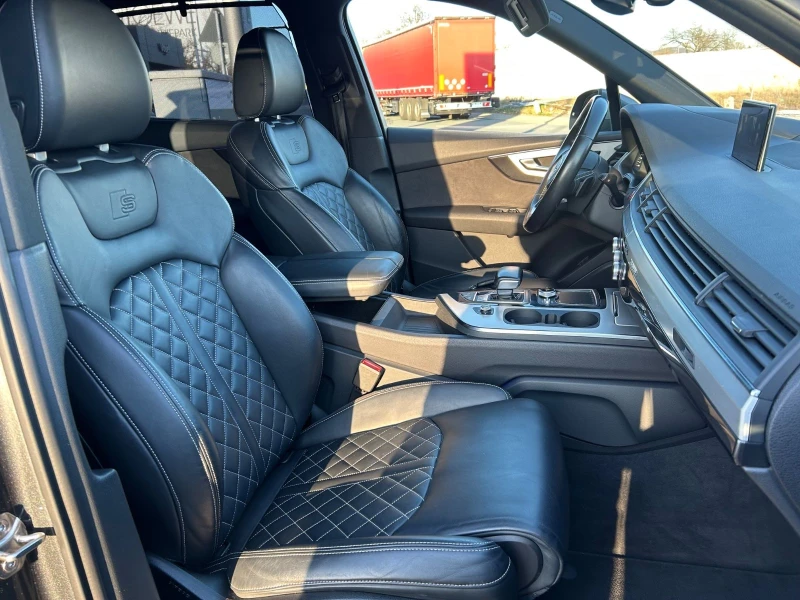 Audi SQ7, снимка 3 - Автомобили и джипове - 52728012