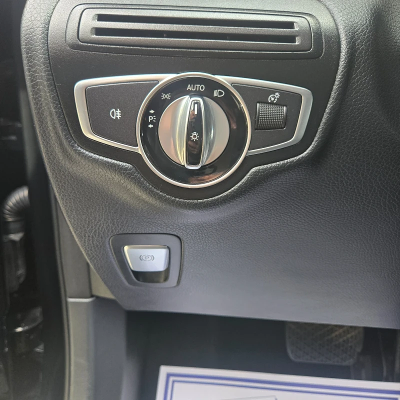 Mercedes-Benz GLC 300 77000 km, снимка 12 - Автомобили и джипове - 49855789