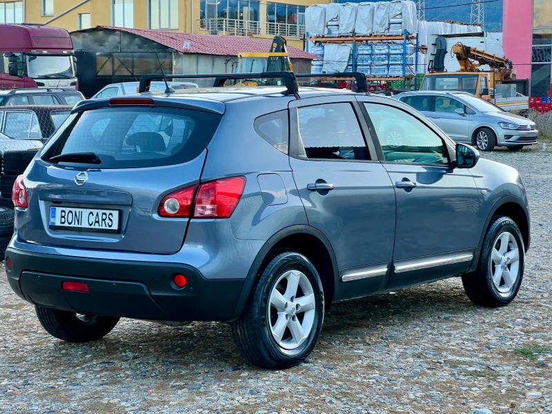 Nissan Qashqai 1.5dCi-106к.с./ Навигация/ Мулти-волан/ Италия, снимка 5 - Автомобили и джипове - 51945585
