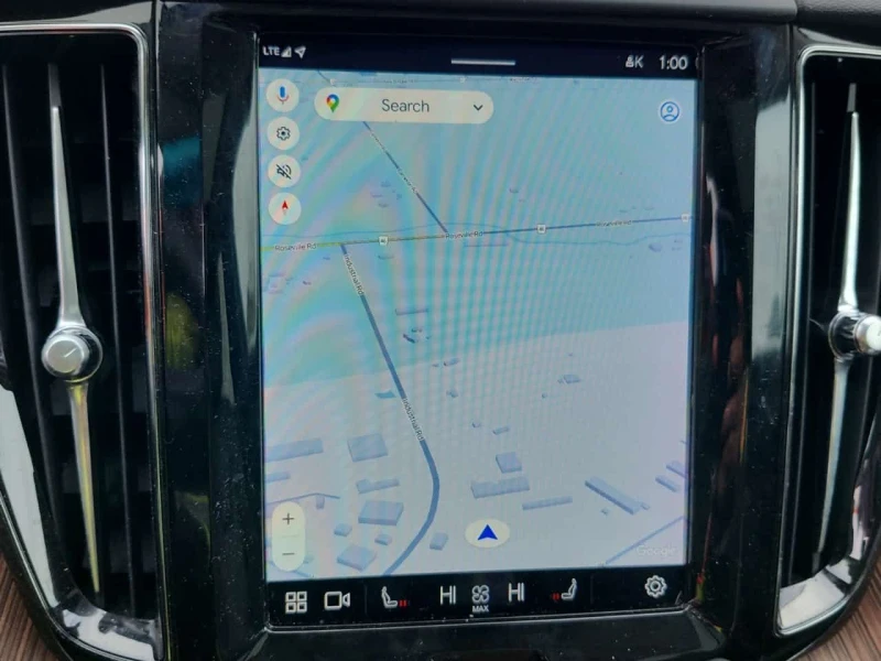 Volvo XC60 PLUS DARK THEME  CARFAX, снимка 9 - Автомобили и джипове - 53534929