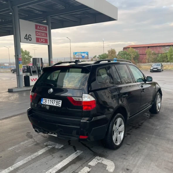 BMW X3, снимка 4 - Автомобили и джипове - 47537327