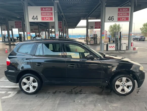 BMW X3, снимка 10 - Автомобили и джипове - 47537327