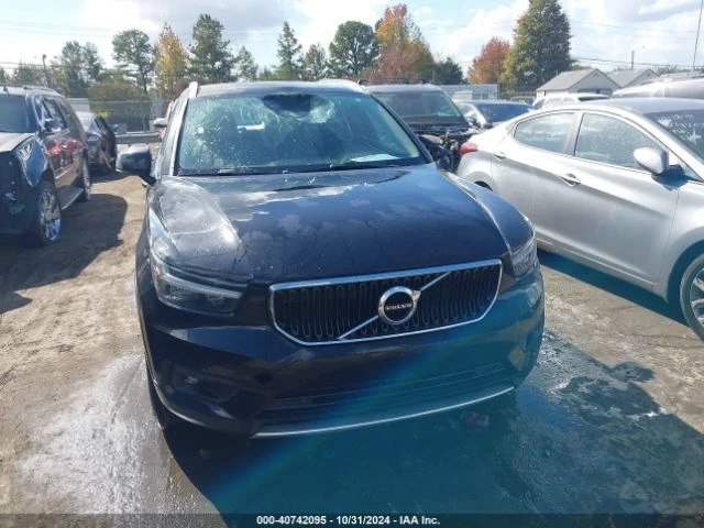 Volvo XC40 T5 MOMENTUM AWD, снимка 12 - Автомобили и джипове - 48587861