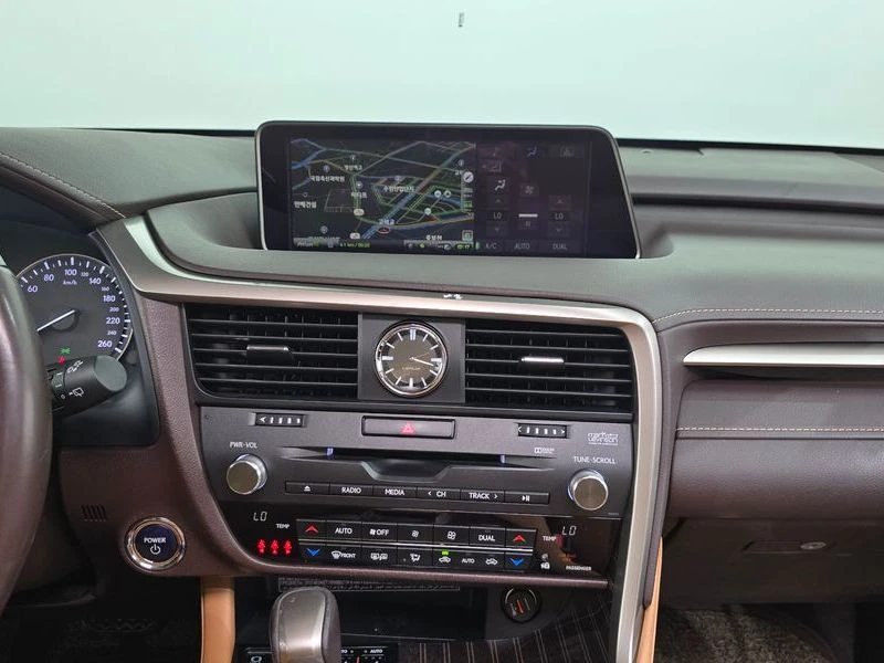 Lexus RX Executive| 308к.с.| ВКЛ.ТЕХНОТЕСТ, снимка 12 - Автомобили и джипове - 55643803