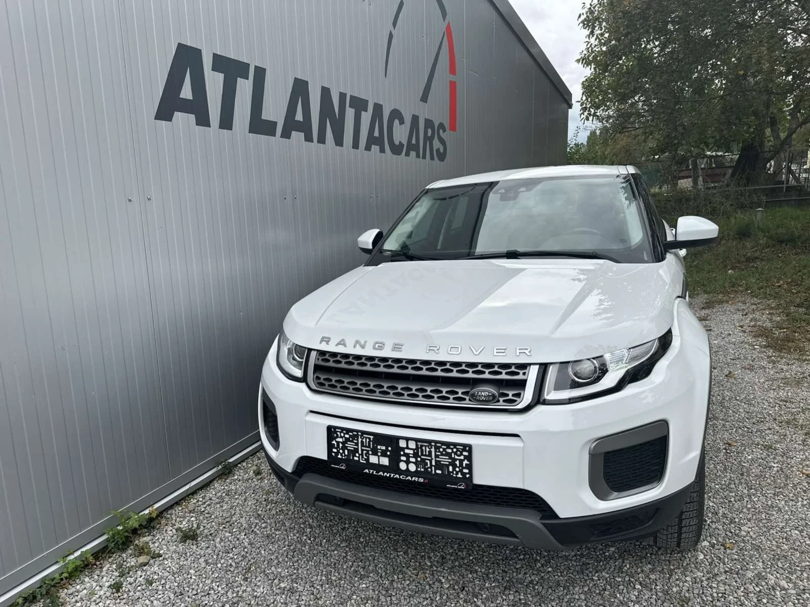 Land Rover Range Rover Evoque Land Rover Range Rover Evoque SE 2, 0 TD4 SUV  - изображение 2