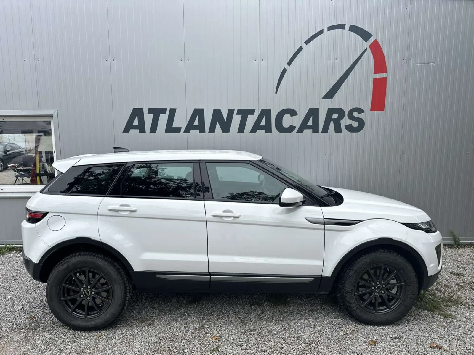 Land Rover Range Rover Evoque Land Rover Range Rover Evoque SE 2, 0 TD4 SUV  - изображение 6