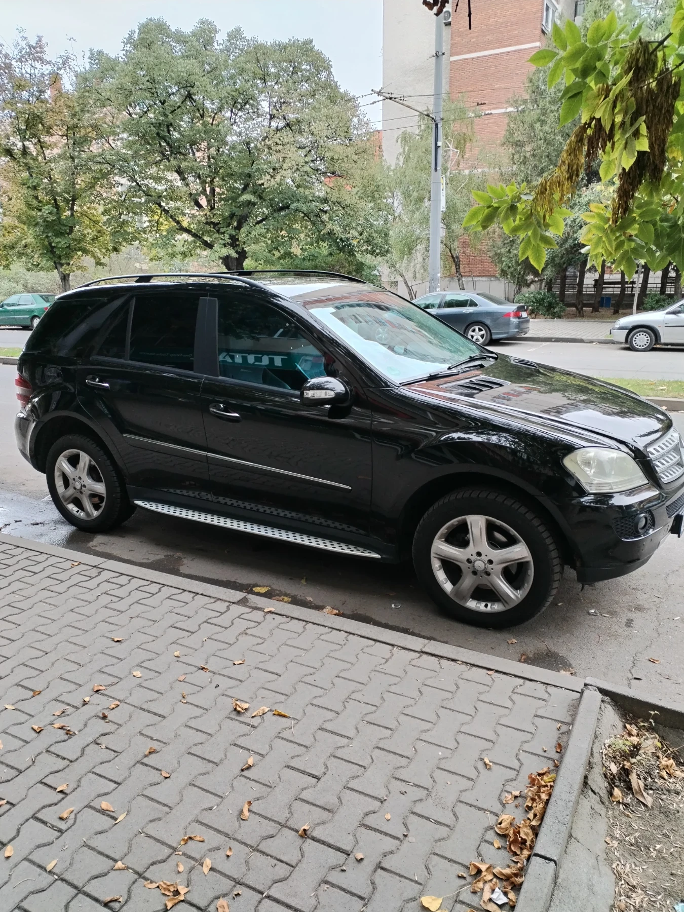 Mercedes-Benz ML 320  - изображение 6