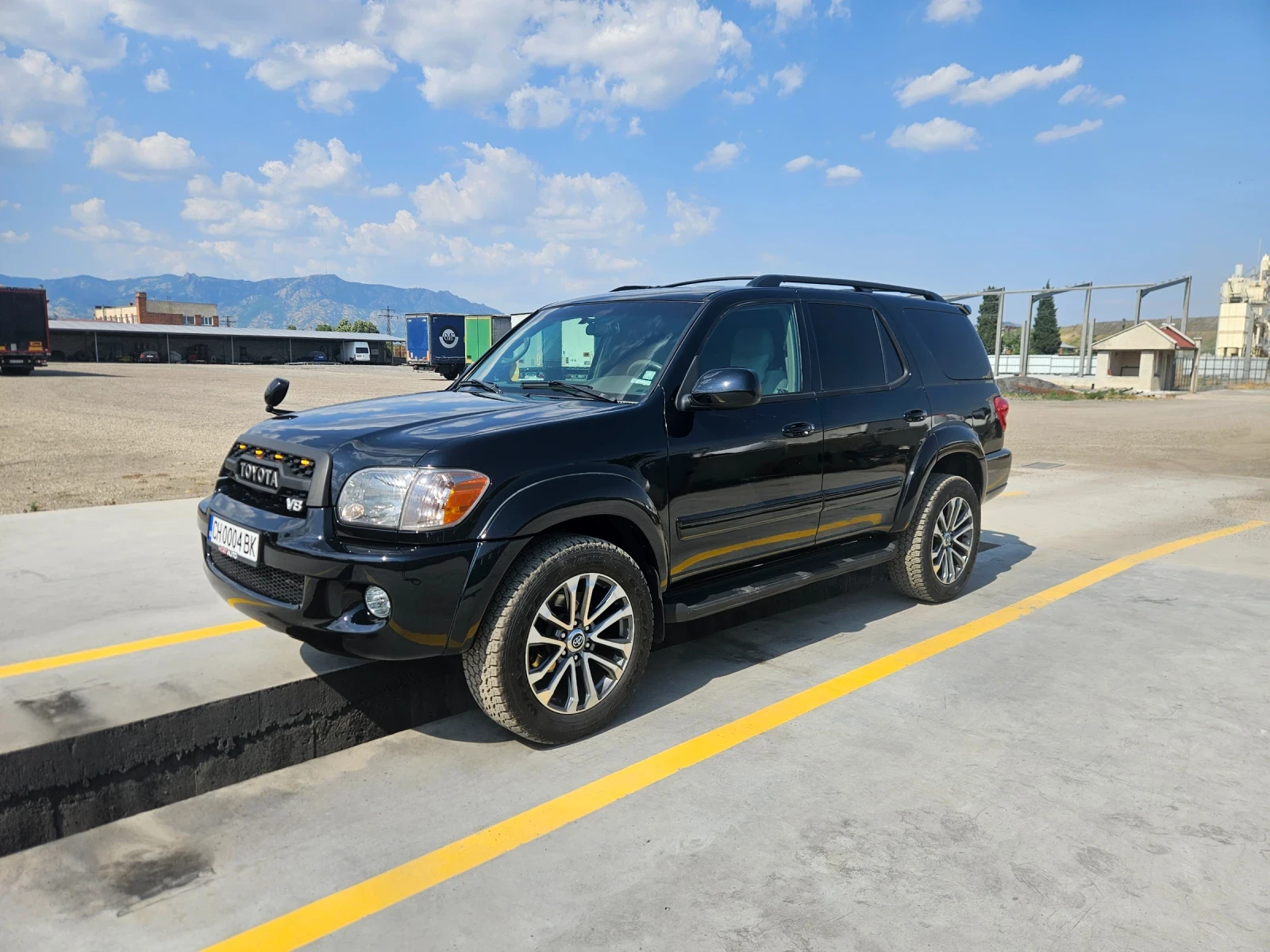 Toyota Sequoia 4.7 4x4 LPG - изображение 2