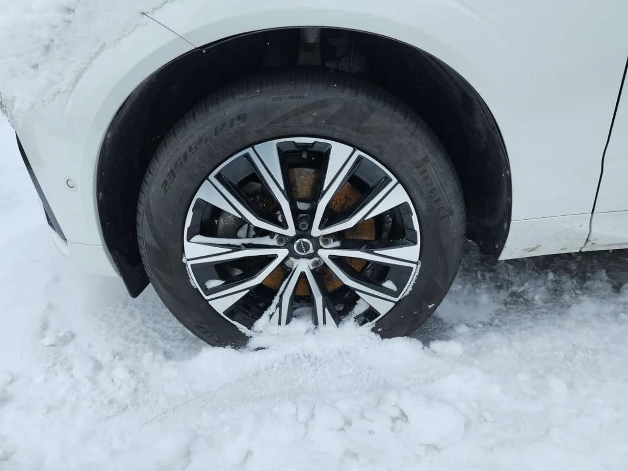 Volvo XC60 PLUS DARK THEME  CARFAX - изображение 5