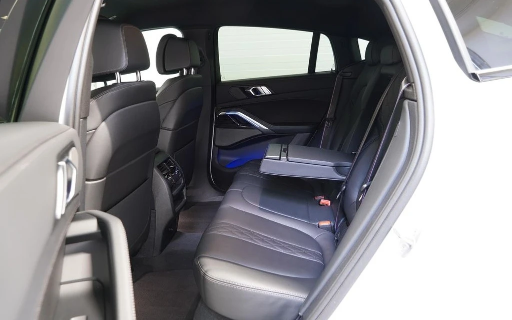 BMW X6 40d xDrive M-Sport, снимка 8 - Автомобили и джипове - 53716723