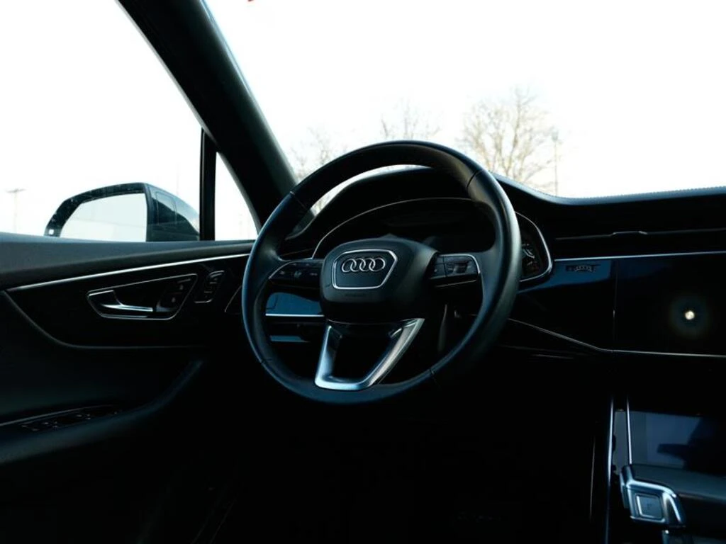 Audi Q7 Technik Tiptronic/CARFAX/360/DIS/PANO/ОБДУХВАНЕ, снимка 13 - Автомобили и джипове - 53770636