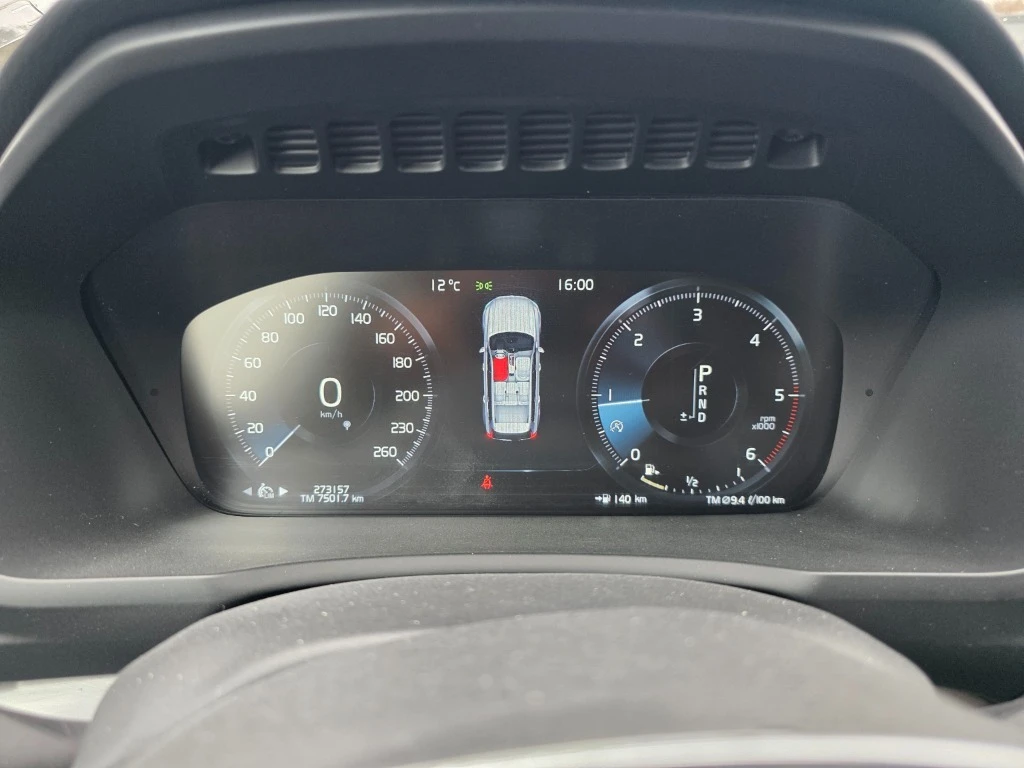 Volvo Xc90, снимка 7 - Автомобили и джипове - 54080525