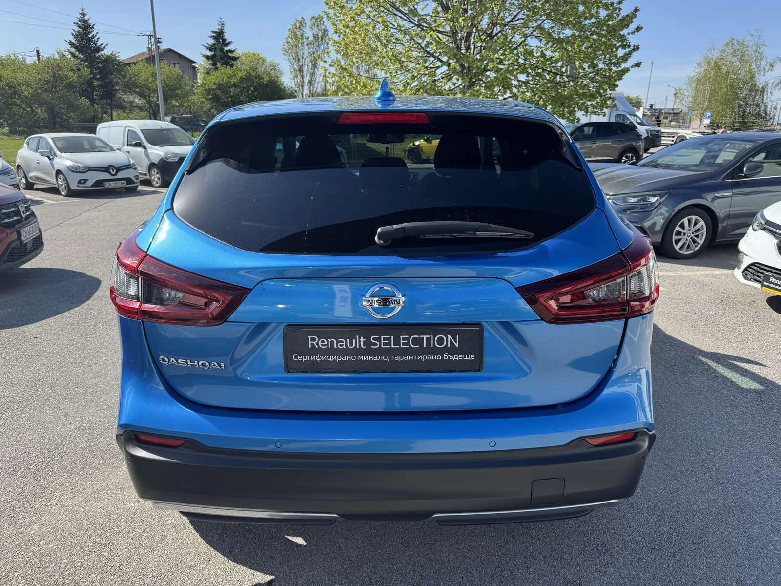 Nissan Qashqai 1.3 Tce, снимка 5 - Автомобили и джипове - 54343391