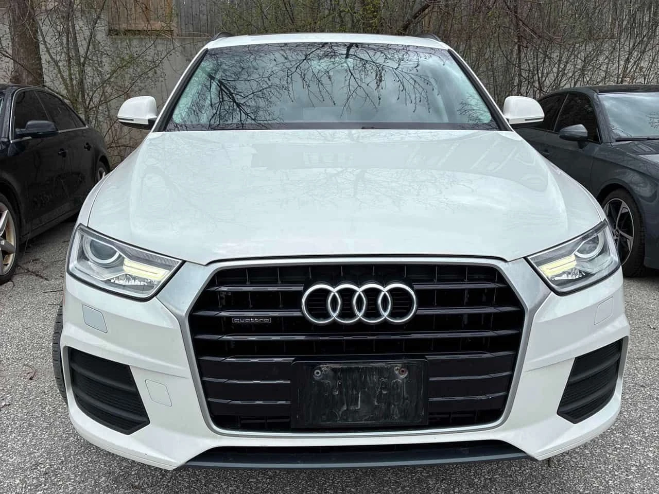 Audi Q3 | Komfort | CARFAX | ПОДГРЕВ | ПАНОРАМА | , снимка 6 - Автомобили и джипове - 54479910