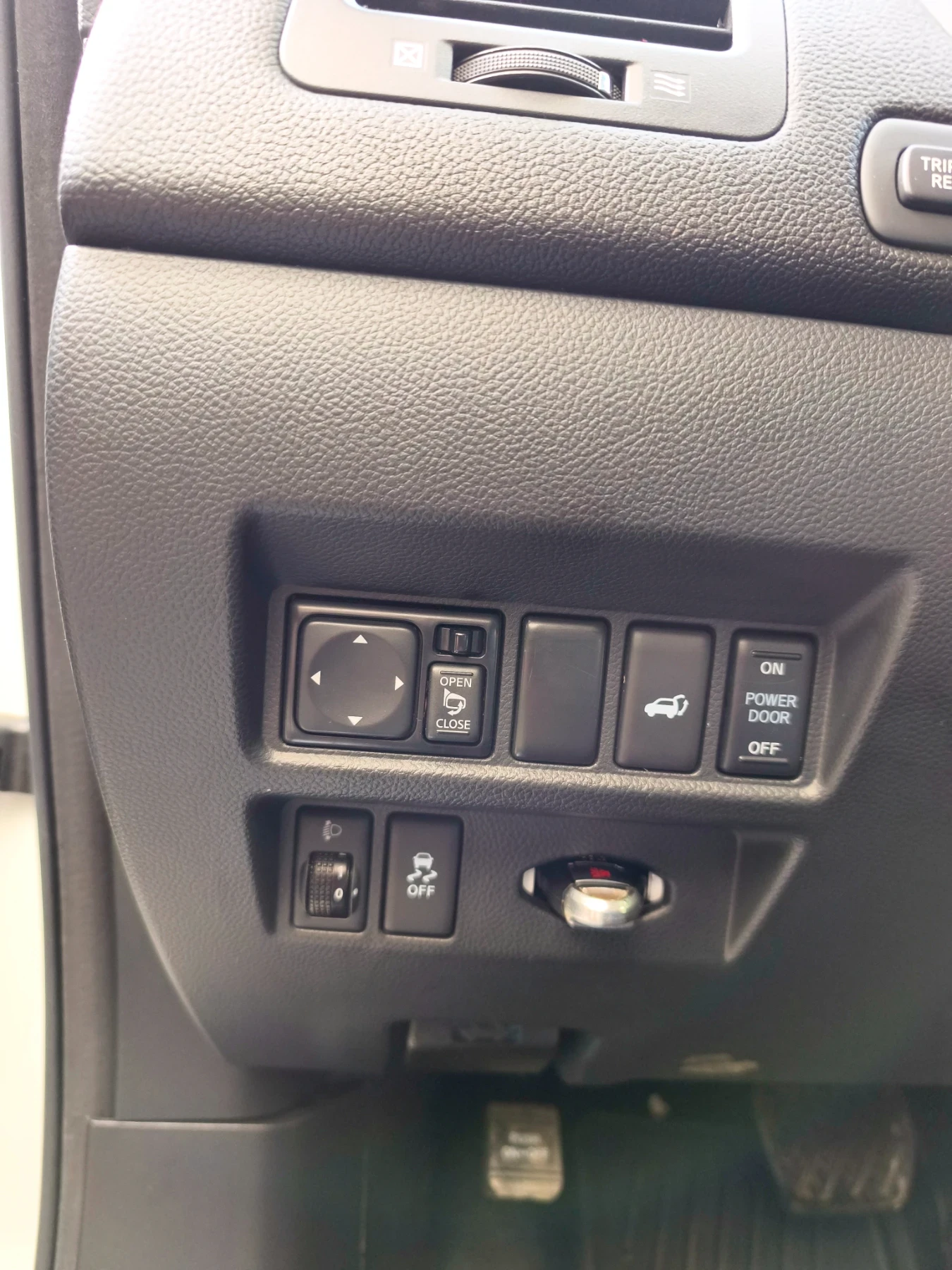 Infiniti QX70 3.7 AWD TOP, снимка 14 - Автомобили и джипове - 54492127